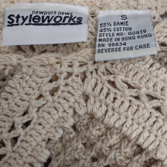 Women's 90s Newport News crochet shirt, Small. GUC - Picture 3 of 4